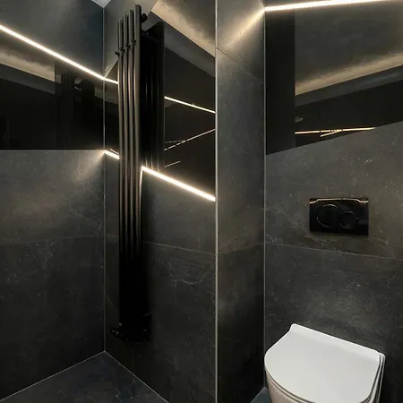 Luxury Sikorskiego Close To Wroclaw's Market Square By Renters Prestige * Wrocław